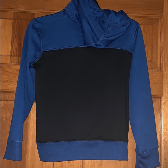 Air Jordan Boy’s M (10-12) LS Sweatshirt Hoodie - Picture 3 of 5